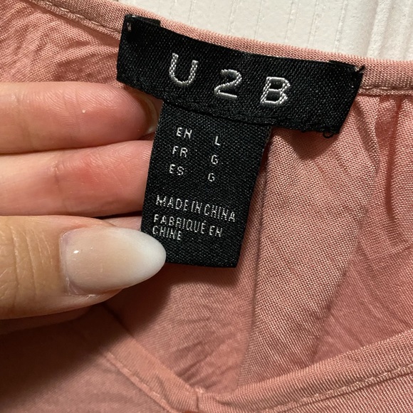 U2B Off-Shoulder Top with Sleeves - Picture 3 of 3